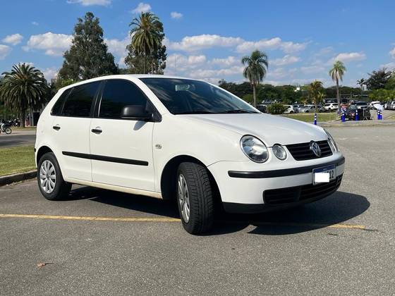 VOLKSWAGEN POLO 1.6 MI 8V FLEX 4P MANUAL VOLKSWAGEN POLO 1.6 MI 8V FLEX 4P MANUAL